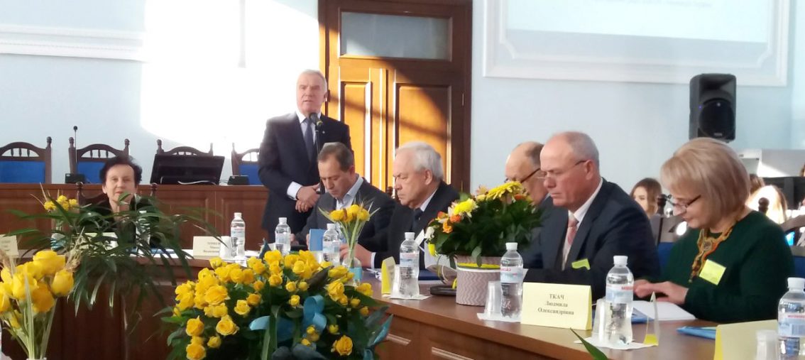 Виступає Станіслав Ніколаєнко
