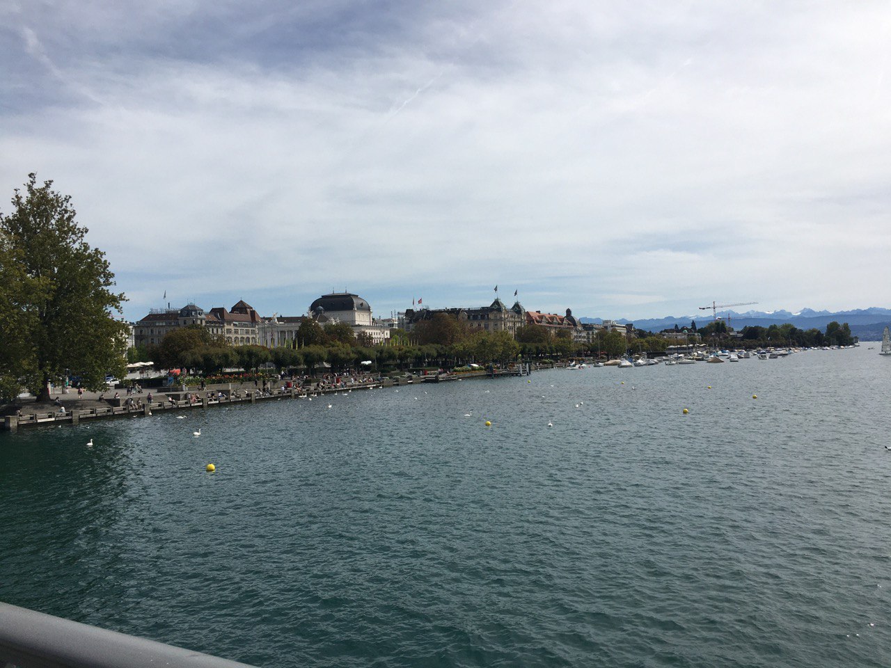 photo1663176128