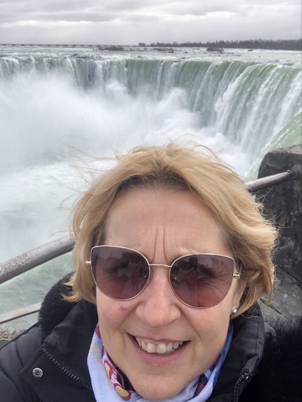 photo1711025895