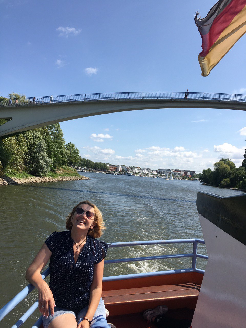 photo1689509648