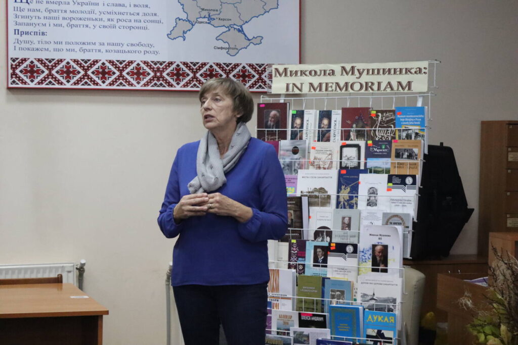 Оксана Іваць